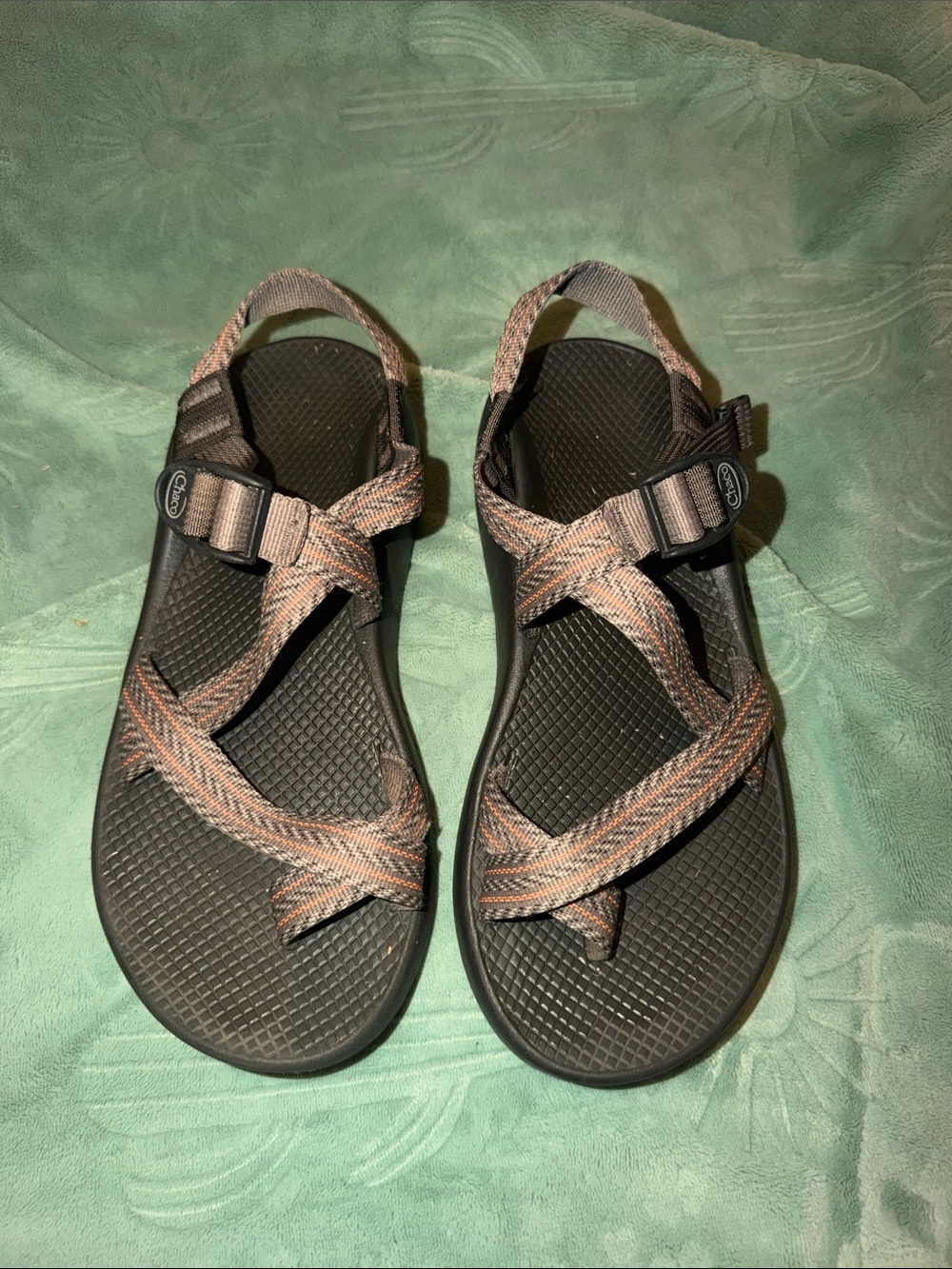 Chaco Brown Patterned Webbing Sandals with Black Footbed Sz 11
